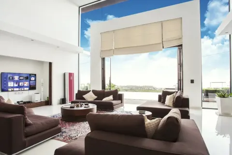 Villa in Rawai, Thailand 6 bedrooms № 190593 - photo 8