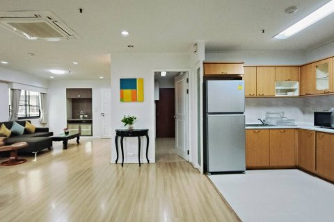 Condo in Watthana, Bangkok, Thailand, 2 bedrooms  № 160843 - photo 7