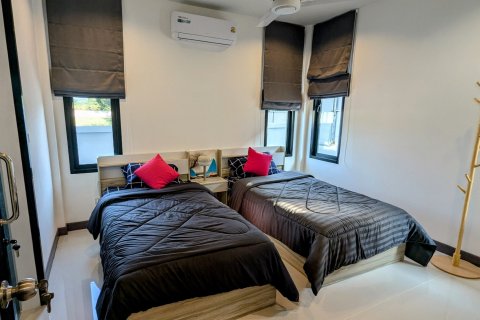 House in Hua Hin, Thailand 3 bedrooms № 154648 - photo 7