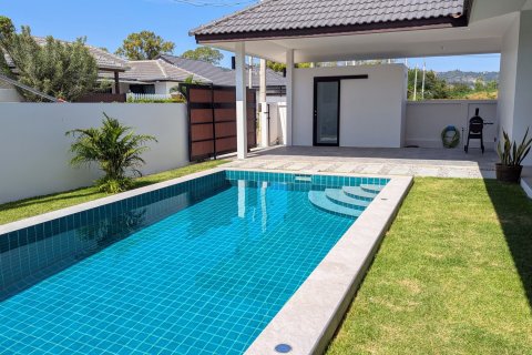 House in Hua Hin, Thailand 3 bedrooms № 154648 - photo 1
