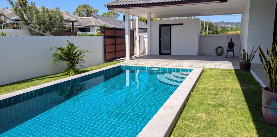 House in Hua Hin, Thailand 3 bedrooms № 154648