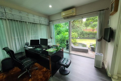 House in Bang Khae, Bangkok, Thailand 5 bedrooms № 154647 - photo 20