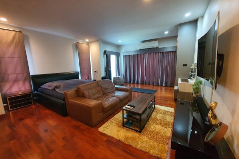 House in Bang Khae, Bangkok, Thailand 5 bedrooms № 154647 - photo 25