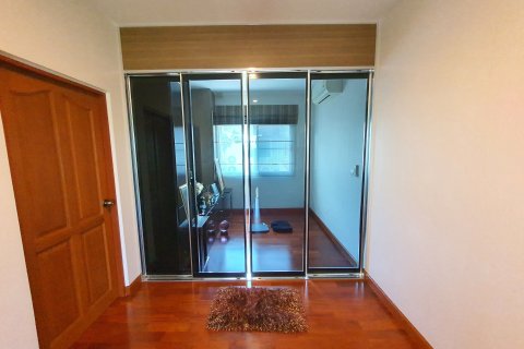 House in Bang Khae, Bangkok, Thailand 5 bedrooms № 154647 - photo 22