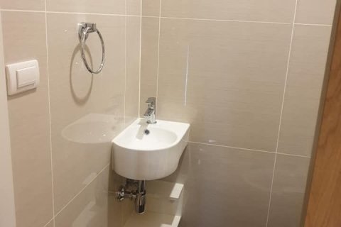 Студия в кондо в Клонг Тоэй, Бангкок, Таиланд № 154651 - фото 4