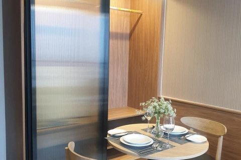 Студия в кондо в Клонг Тоэй, Бангкок, Таиланд № 154651 - фото 2