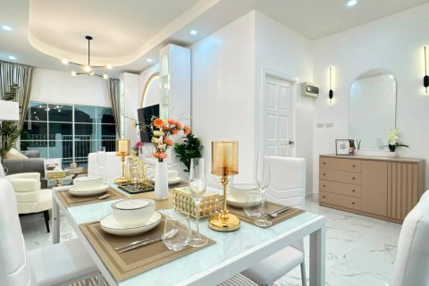 Villa in Pattaya, Thailand 2 Schlafzimmer № 222789 - Foto 11