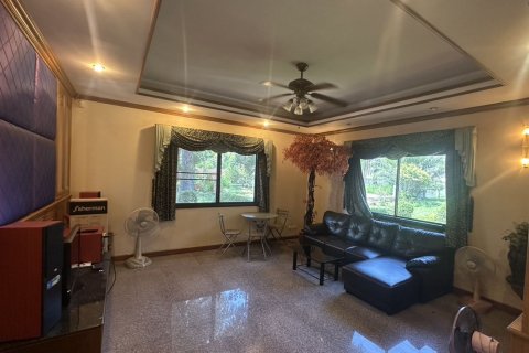 Villa à Pattaya, Thaïlande 4 chambres № 149755 - photo 7