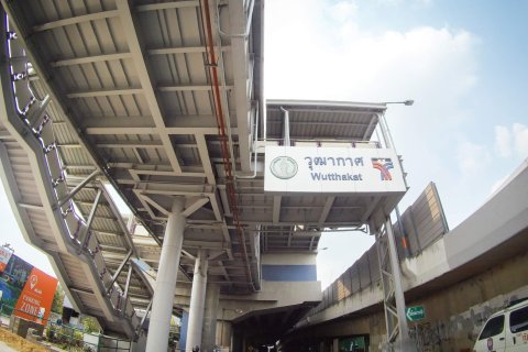 Дом в Бангкоке, Таиланд с 5 спальнями  № 149754 - фото 5