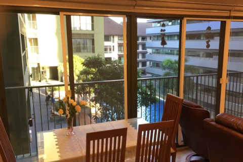 Condo in Watthana, Bangkok, Thailand, 2 bedrooms № 160765 - photo 3
