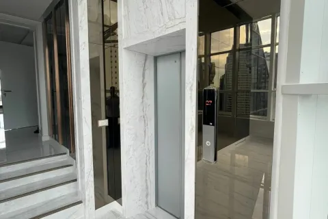 Duplex in Watthana, Bangkok, Thailand 5 bedrooms № 160760 - photo 4