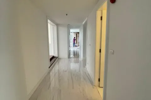 Duplex in Watthana, Bangkok, Thailand 5 bedrooms № 160760 - photo 8