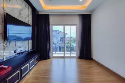 Villa à Khan Na Yao, Bangkok, Thaïlande 4 chambres № 133789 - photo 8