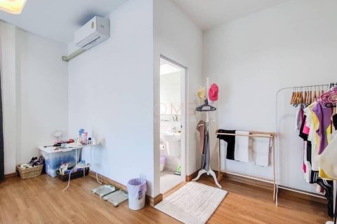 Villa à Khan Na Yao, Bangkok, Thaïlande 4 chambres № 133789 - photo 15