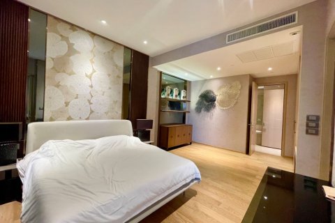 Condo in Khlong San, Bangkok, Thailand, 1 bedroom  № 133791 - photo 14