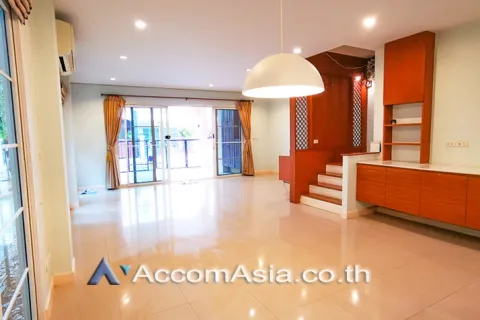 Townhouse in Yan Nawa, Bangkok, Thailand 3 bedrooms № 217670