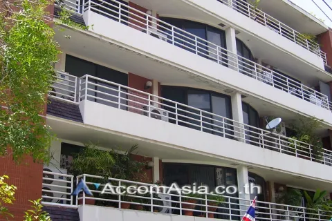 Condo à Sathon, Bangkok, Thaïlande, 3 chambres № 214446 - photo 24