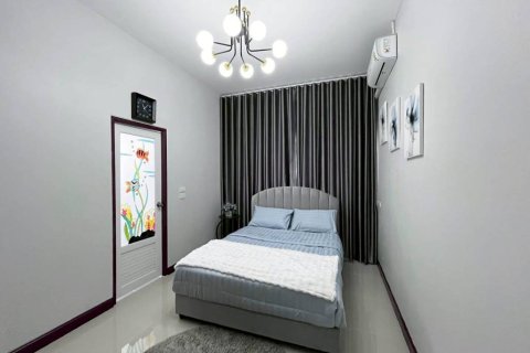 House in Pattaya, Thailand 3 bedrooms № 172630 - photo 9