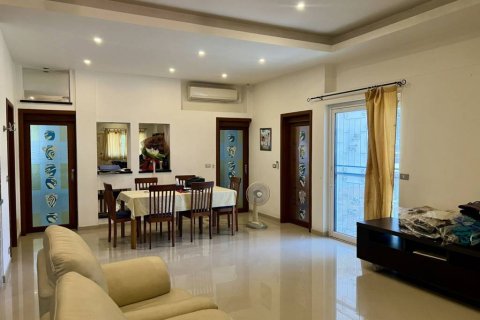 House in Pattaya, Thailand 7 bedrooms № 172631 - photo 4