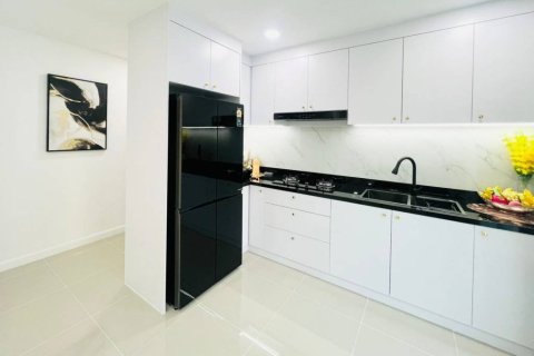 Villa in Pattaya, Thailand 3 bedrooms № 172629 - photo 5