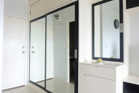 Studio in the Condo in Pattaya, Thailand  № 172626 - photo 7