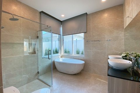 Villa à Hua Hin, Thaïlande 4 chambres № 172627 - photo 28