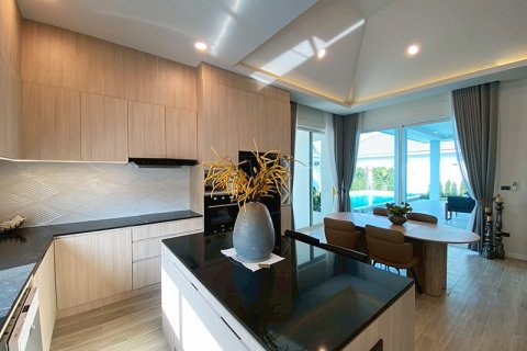 Villa à Hua Hin, Thaïlande 4 chambres № 172627 - photo 11