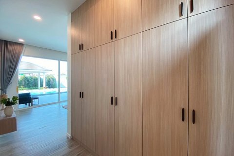 Villa à Hua Hin, Thaïlande 4 chambres № 172627 - photo 23