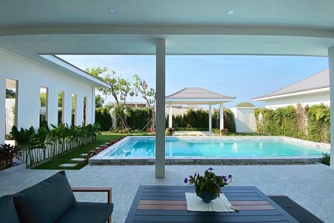 Villa à Hua Hin, Thaïlande 4 chambres № 172627 - photo 30