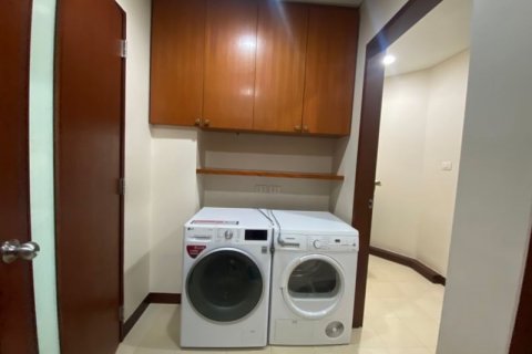 Кондоминиум с 3 спальнями в Патхум Ване, Бангкок, Таиланд № 134031 - фото 11