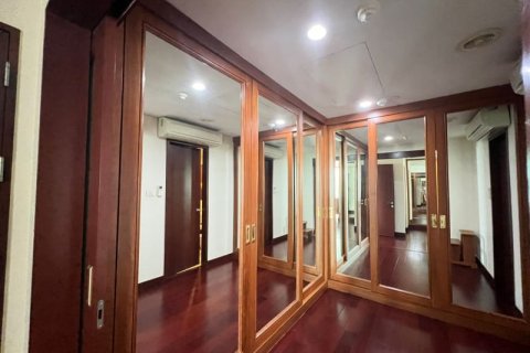 Кондоминиум с 3 спальнями в Патхум Ване, Бангкок, Таиланд № 134031 - фото 16