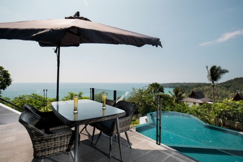 Villa on Surin Beach, Thailand 5 bedrooms № 134032 - photo 12