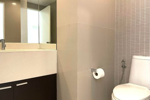 Студия в кондо в Ваттхане, Бангкок, Таиланд № 163354 - фото 13