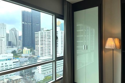 Студия в кондо в Ваттхане, Бангкок, Таиланд № 163354 - фото 16