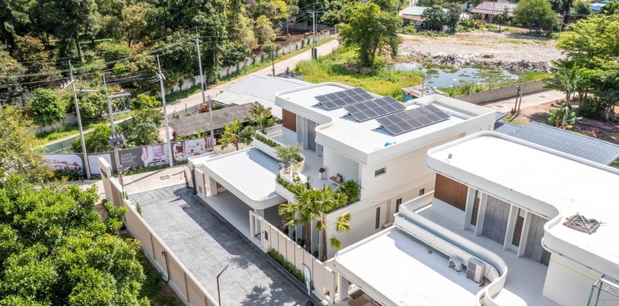 Вилла в Паттайе, Таиланд с 5 спальнями  № 170096