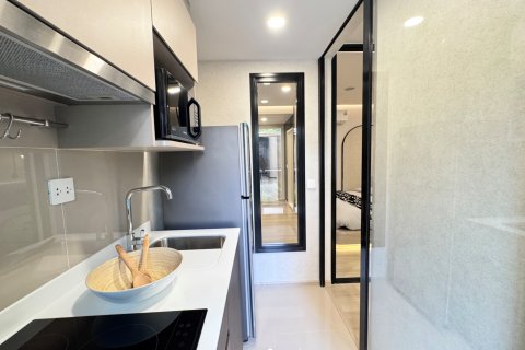 Condo in Phaya Thai, Bangkok, Thailand, 2 bedrooms  № 170090 - photo 25
