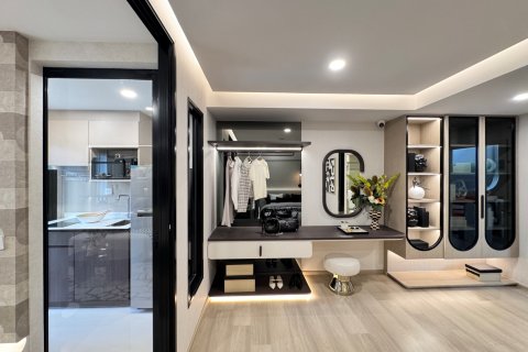 Condo in Phaya Thai, Bangkok, Thailand, 2 bedrooms  № 170090 - photo 27
