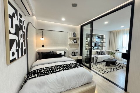 Condo in Bangkok, Thailand, 1 bedroom  № 170092 - photo 7