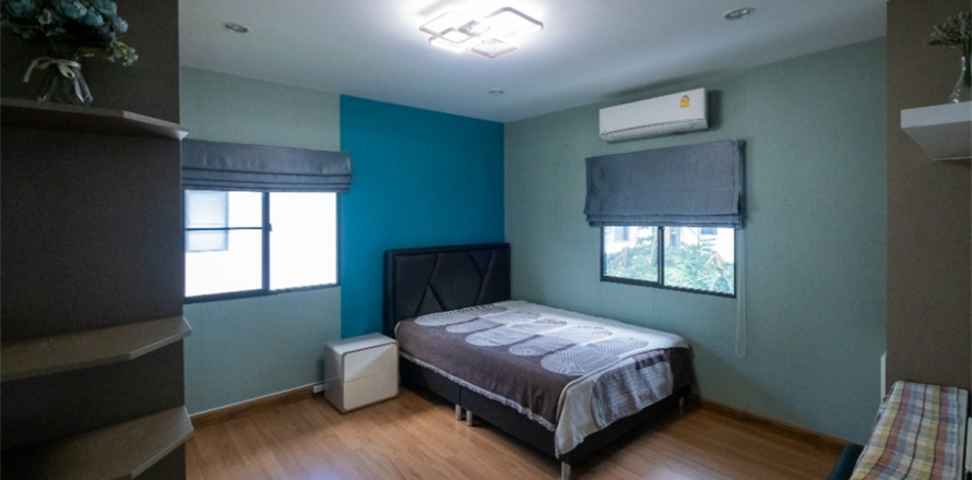 บ้านในกรุงเทพฯ, ประเทศไทย 4 ห้องนอน № 189277