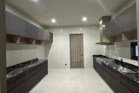 Haus in Suan Luang, Bangkok, Thailand 5 Schlafzimmer № 216343 - Foto 7