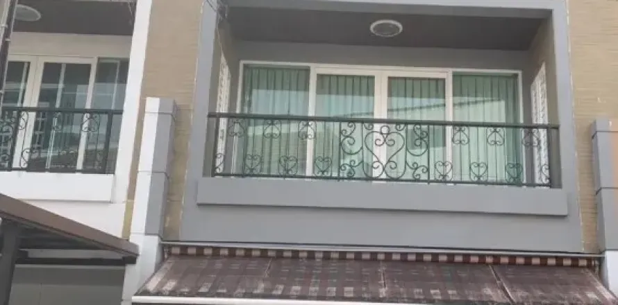 Townhouse in Phra Pradaeng, Thailand 3 bedrooms № 147310