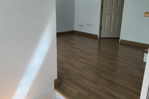 Townhouse in Phra Pradaeng, Thailand 3 bedrooms № 147310 - photo 12