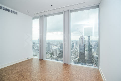 Condo in Bangkok, Thailand, 2 bedrooms № 184573 - photo 4