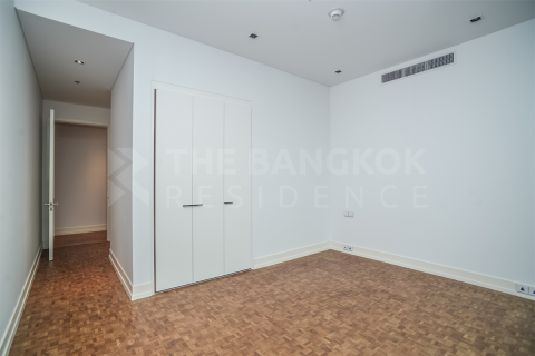 Condo in Bangkok, Thailand, 2 bedrooms № 184573 - photo 8