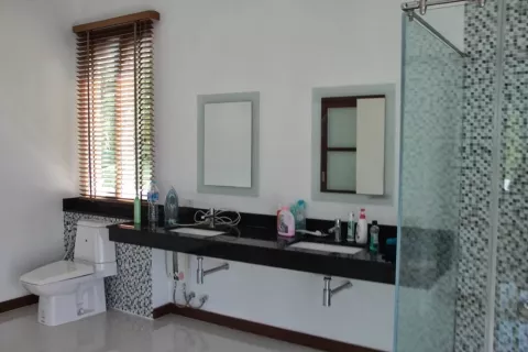Villa in Kathu, Thailand 4 bedrooms № 140944 - photo 4