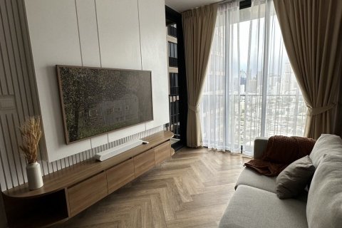 Studio in the Condo in Khlong Toei, Bangkok, Thailand  № 140943 - photo 1