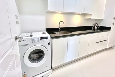 Condo in Hua Hin, Thailand, 3 bedrooms № 205669 - photo 5