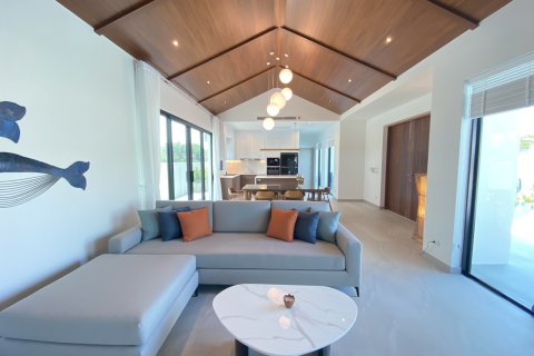 Villa in Hua Hin, Thailand 3 bedrooms № 205667 - photo 8