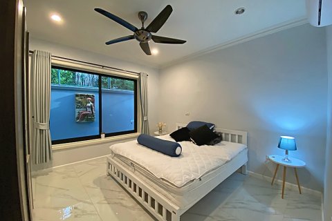 Villa in Hua Hin, Thailand 3 bedrooms № 205666 - photo 19