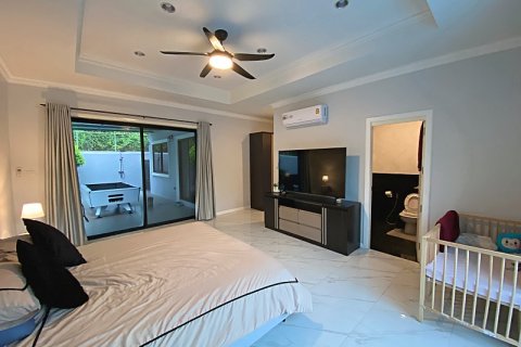 Villa in Hua Hin, Thailand 3 bedrooms № 205666 - photo 13